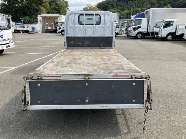 日産アトラス平ボディ小型（2t・3t）[写真10]