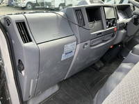 日産アトラス平ボディ小型（2t・3t）[写真30]