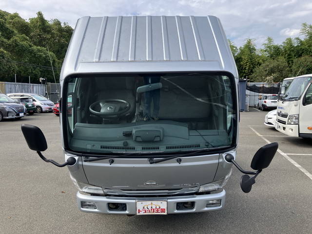 日産アトラス平ボディ小型（2t・3t）[写真08]