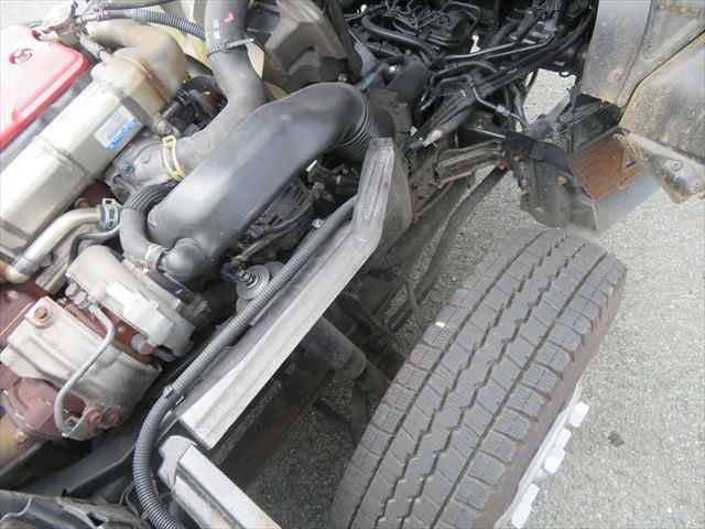 日野デュトロ平ボディ小型（2t・3t）[写真13]