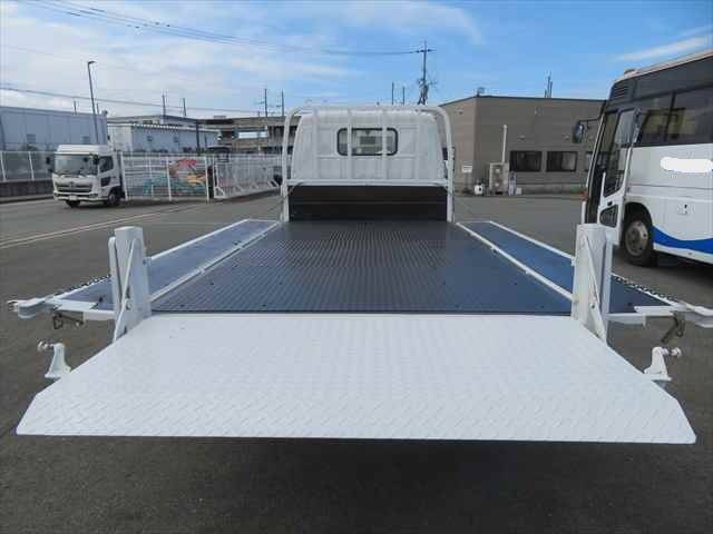 日野デュトロ平ボディ小型（2t・3t）[写真23]