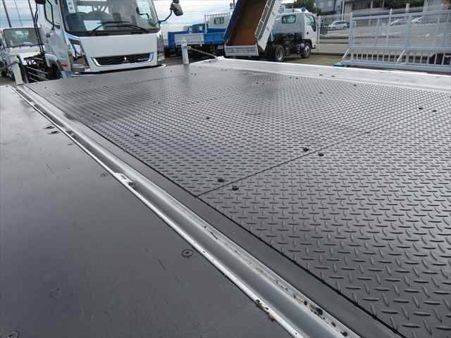 日野デュトロ平ボディ小型（2t・3t）[写真25]