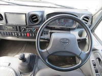 日野デュトロ平ボディ小型（2t・3t）[写真32]