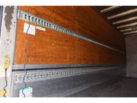 いすゞフォワードアルミウイング中型（4t）[写真18]