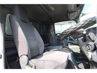 いすゞフォワードアルミウイング中型（4t）[写真28]