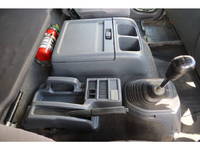 いすゞフォワードアルミウイング中型（4t）[写真31]