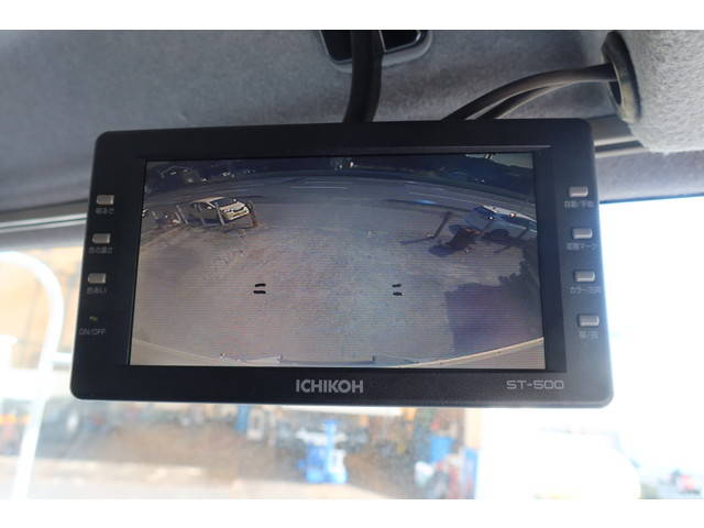 いすゞフォワードアルミウイング中型（4t）[写真31]