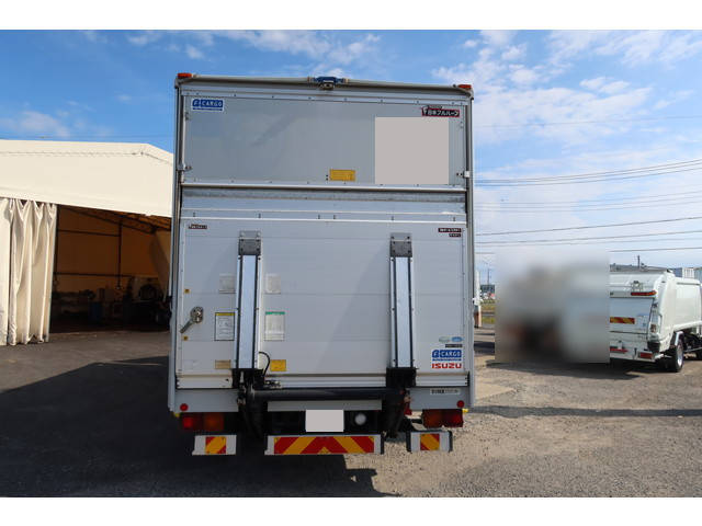 いすゞフォワードアルミウイング中型（4t）[写真05]