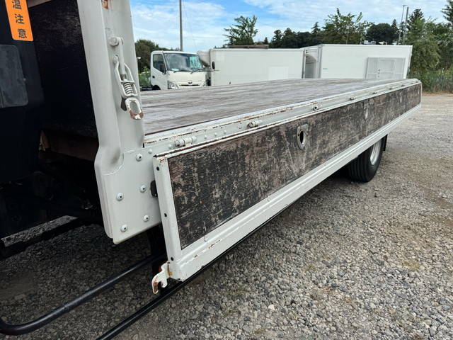 日野レンジャークレーン4段中型（4t）[写真14]