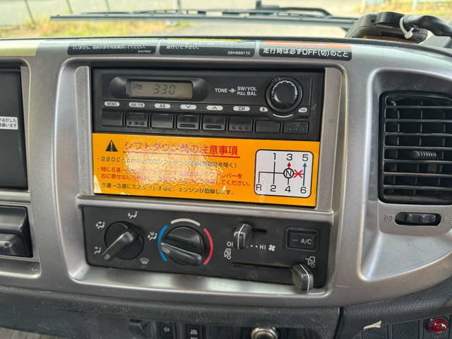 日野レンジャークレーン4段中型（4t）[写真28]