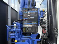 三菱ふそうファイターセルフクレーン4段増トン（6t・8t）[写真18]