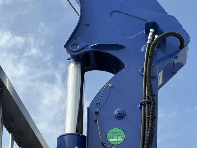 三菱ふそうファイターセルフクレーン4段増トン（6t・8t）[写真20]