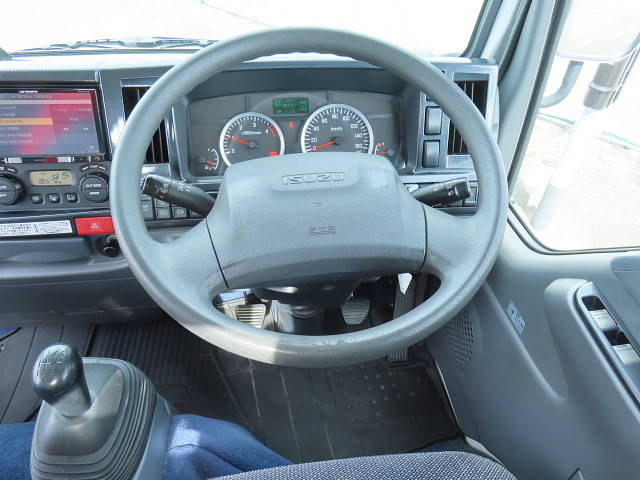 いすゞエルフ平ボディ小型（2t・3t）[写真19]