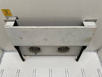 いすゞエルフ冷凍車（冷蔵車）小型（2t・3t）[写真19]