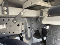 いすゞエルフ冷凍車（冷蔵車）小型（2t・3t）[写真27]