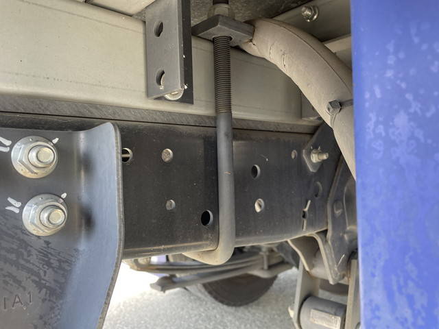 いすゞエルフ冷凍車（冷蔵車）小型（2t・3t）[写真27]