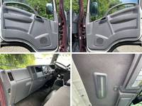 いすゞエルフ冷凍車（冷蔵車）小型（2t・3t）[写真33]