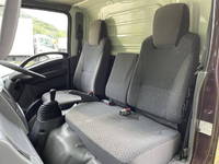 いすゞエルフ冷凍車（冷蔵車）小型（2t・3t）[写真34]