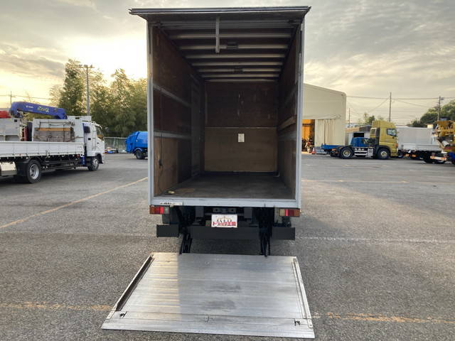 いすゞエルフパネルバン小型（2t・3t）[写真11]