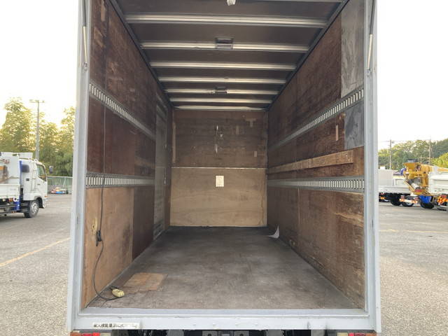 いすゞエルフパネルバン小型（2t・3t）[写真12]