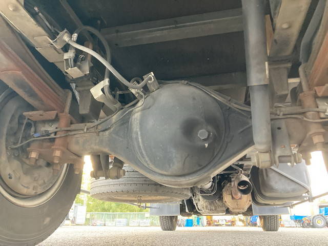 いすゞエルフパネルバン小型（2t・3t）[写真25]