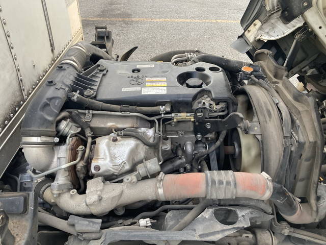 いすゞエルフパネルバン小型（2t・3t）[写真27]