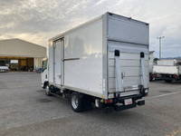 いすゞエルフパネルバン小型（2t・3t）[写真05]