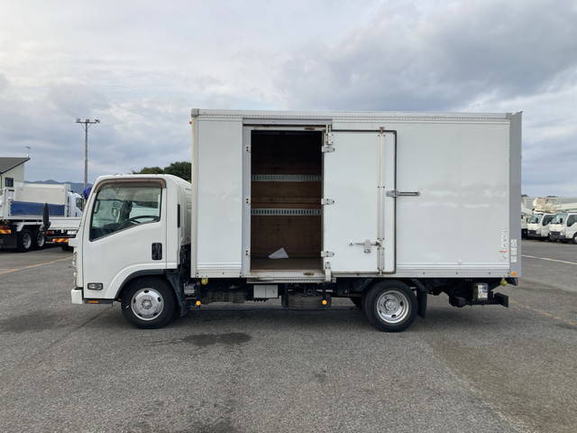 いすゞエルフパネルバン小型（2t・3t）[写真06]
