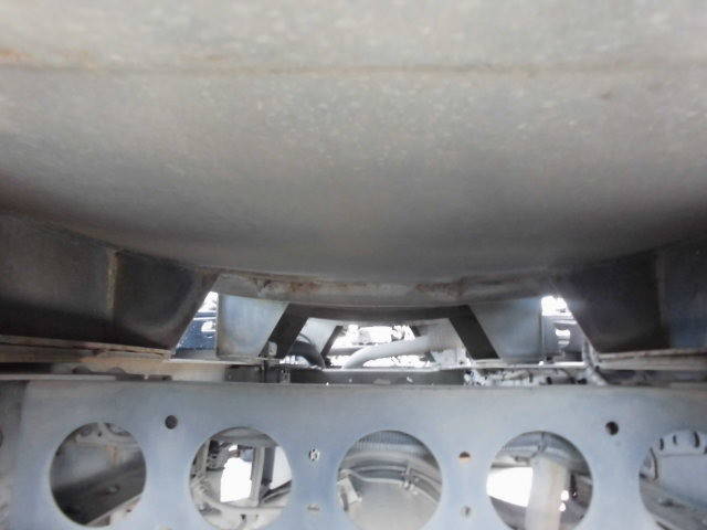 いすゞエルフバキュームカー小型（2t・3t）[写真13]