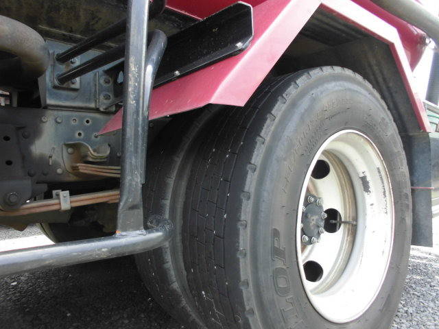 いすゞエルフバキュームカー小型（2t・3t）[写真15]