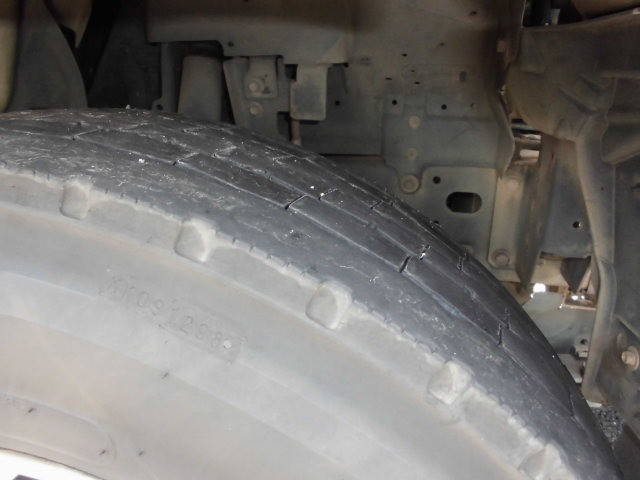 いすゞエルフバキュームカー小型（2t・3t）[写真18]