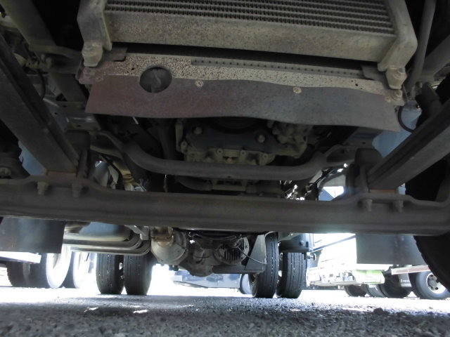 いすゞエルフバキュームカー小型（2t・3t）[写真19]