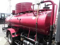 いすゞエルフバキュームカー小型（2t・3t）[写真10]