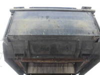 UDトラックスコンドルパッカー車（塵芥車）中型（4t）[写真12]