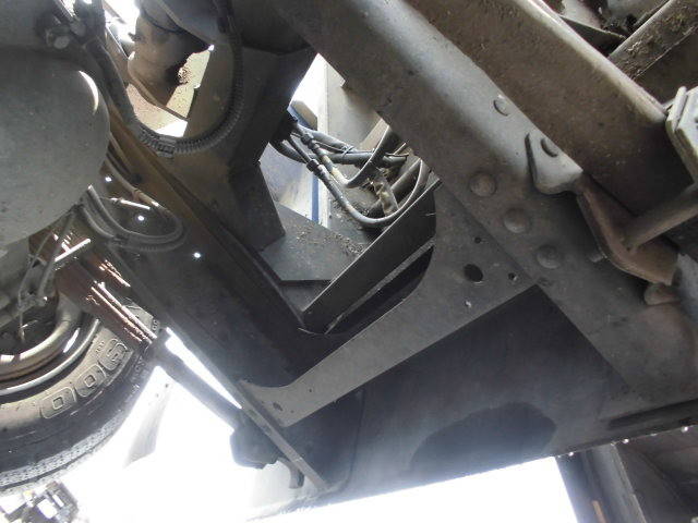 UDトラックスコンドルパッカー車（塵芥車）中型（4t）[写真17]