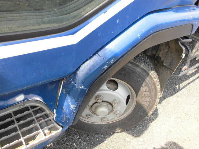 UDトラックスコンドルパッカー車（塵芥車）中型（4t）[写真26]