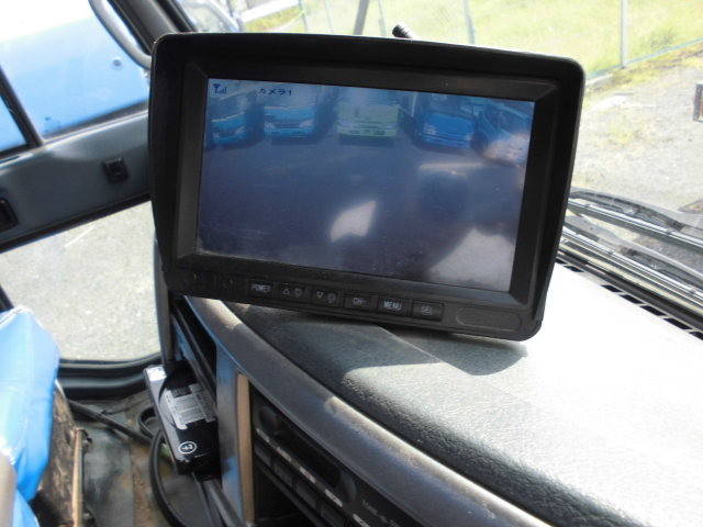 UDトラックスコンドルパッカー車（塵芥車）中型（4t）[写真31]