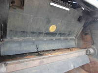 UDトラックスコンドルパッカー車（塵芥車）中型（4t）[写真07]