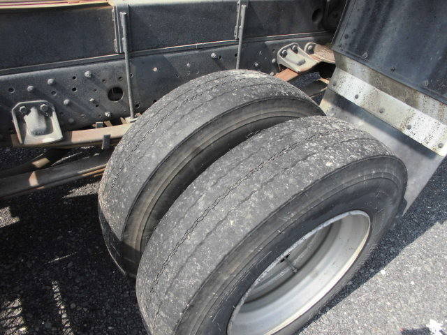 三菱ふそうファイターパッカー車（塵芥車）中型（4t）[写真14]