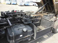 三菱ふそうファイターパッカー車（塵芥車）中型（4t）[写真17]