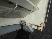 三菱ふそうスーパーグレートコンテナ専用車大型（10t）[写真13]