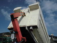 三菱ふそうスーパーグレートコンテナ専用車大型（10t）[写真20]