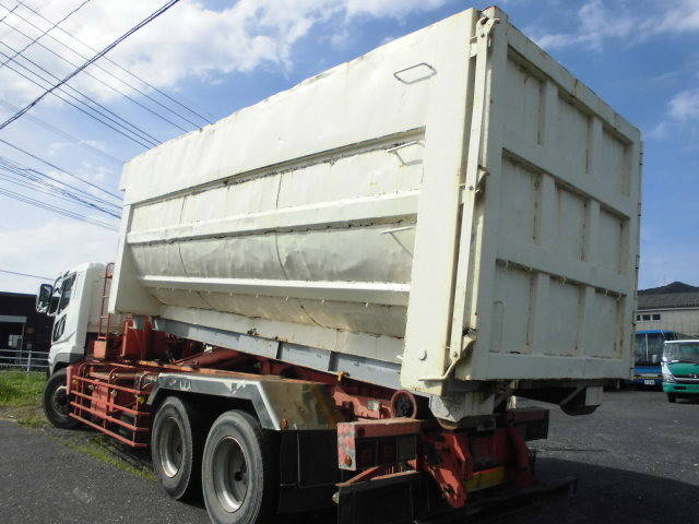 三菱ふそうスーパーグレートコンテナ専用車大型（10t）[写真02]