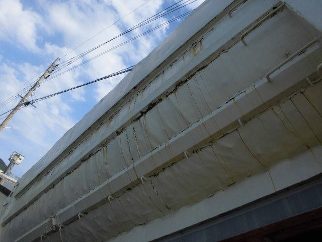 三菱ふそうスーパーグレートコンテナ専用車大型（10t）[写真07]