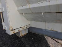 三菱ふそうスーパーグレートコンテナ専用車大型（10t）[写真10]