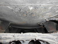 いすゞエルフバキュームカー小型（2t・3t）[写真08]