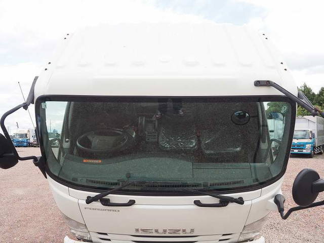 いすゞフォワードダンプ中型（4t）[写真10]