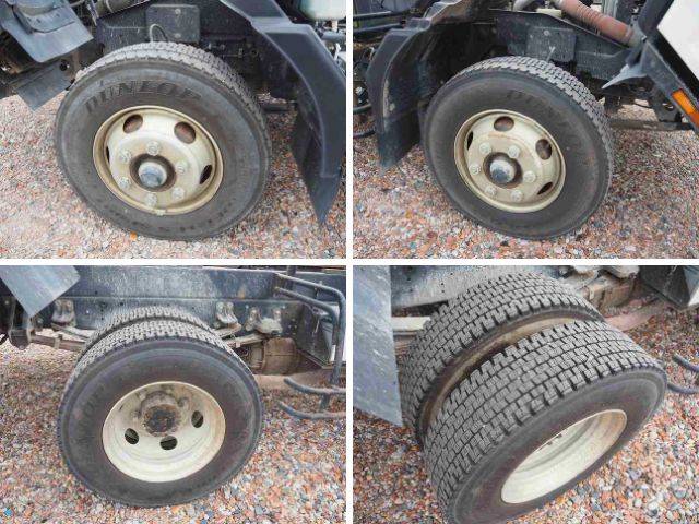 いすゞフォワードダンプ中型（4t）[写真23]