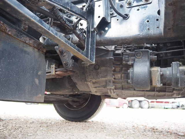 いすゞフォワードセーフティローダー中型（4t）[写真21]