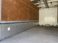 三菱ふそうキャンターアルミウイング小型（2t・3t）[写真14]